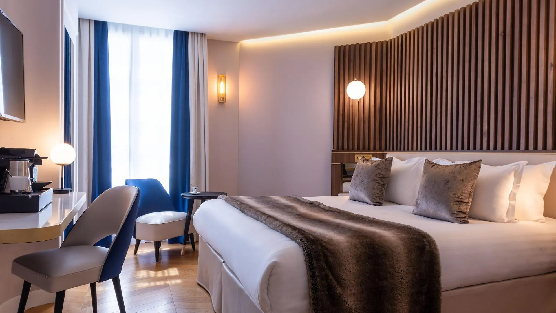 Lord Byron Hotel 4*