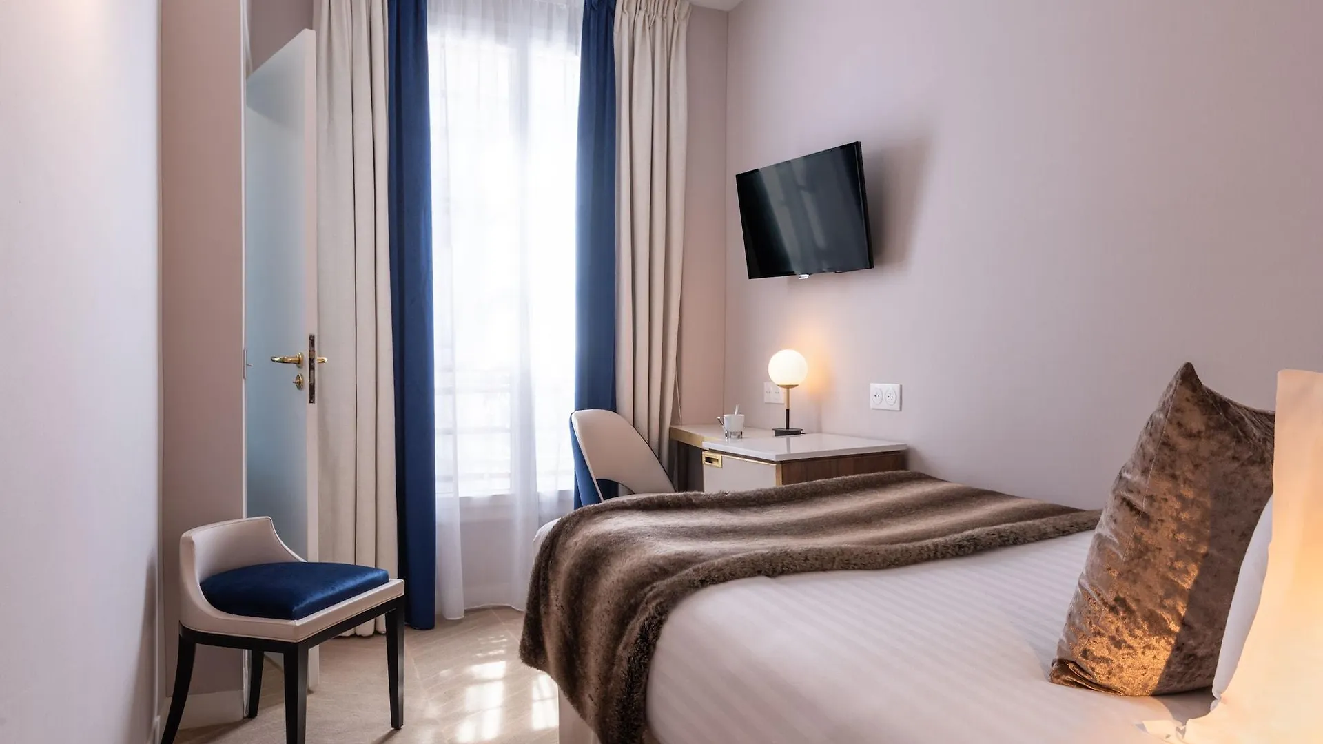 Lord Byron 4* Paris