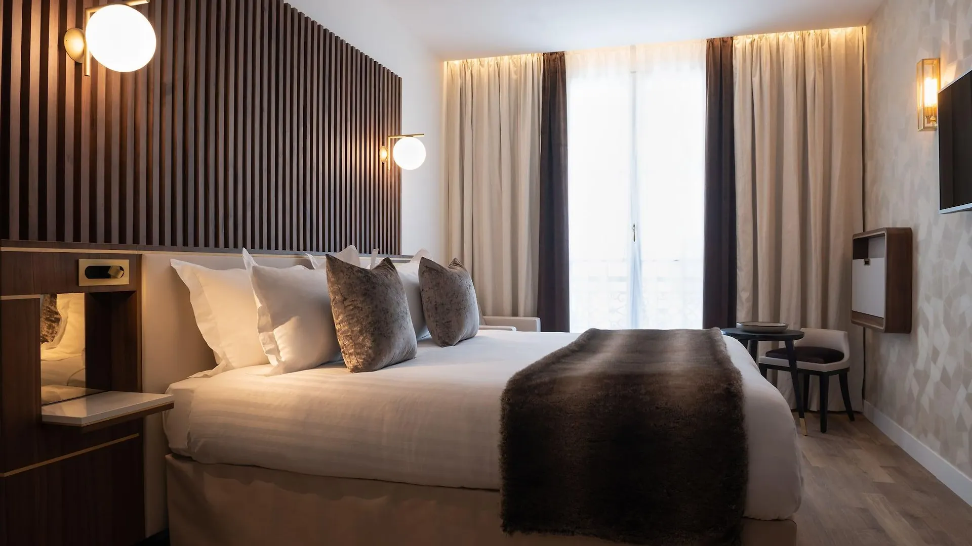 Lord Byron 4* Paris