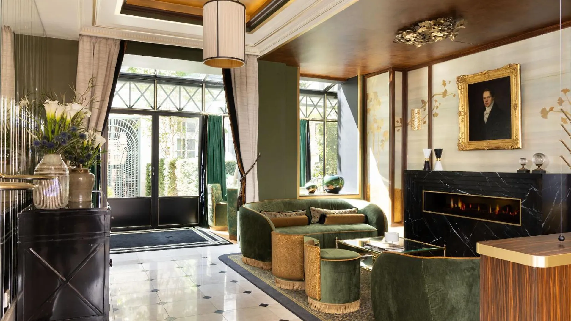Hotel Lord Byron Paris